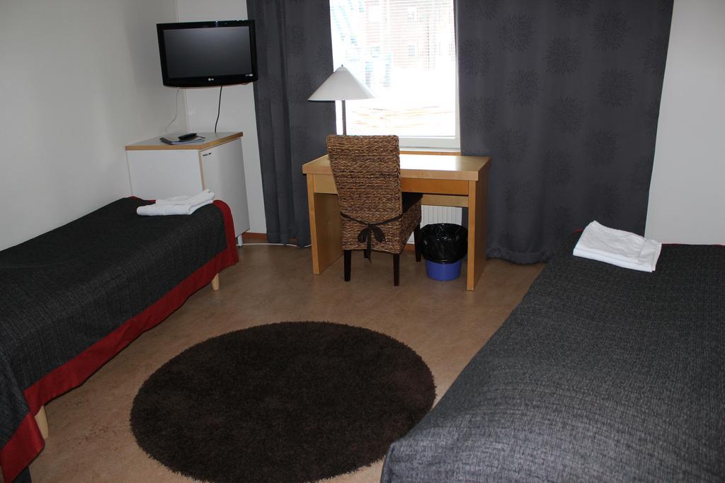 Santasport Hostel Рованіемі Екстер'єр фото