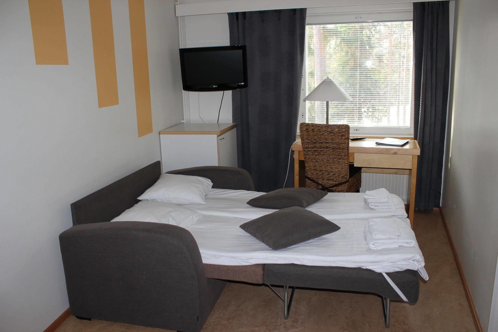 Santasport Hostel Рованіемі Екстер'єр фото