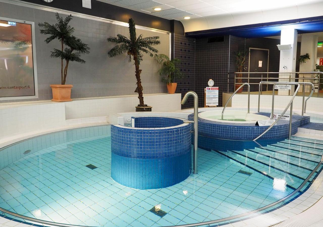 Santasport Hostel Рованіемі Екстер'єр фото